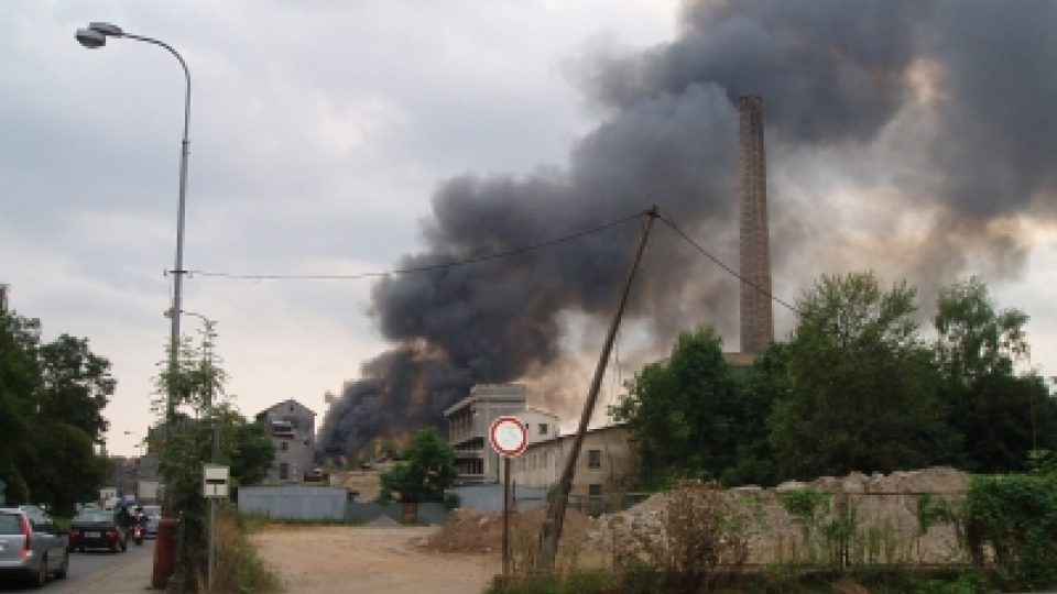 Požár v mladoboleslavské Akumě