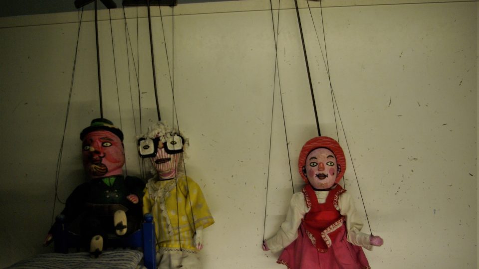 Pohádku O Červené Karkulce si zájemci mohou zkusit zahrát s těmito marionetami