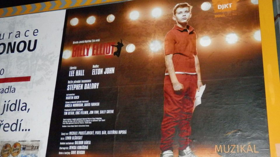 Za titulní roli v muzikálu Billy Elliot v Plzni obdržel širší nominaci na Cenu Thálie