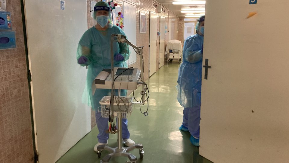V příbramské nemocnici leží covidoví pacienti na čtyřech odděleních
