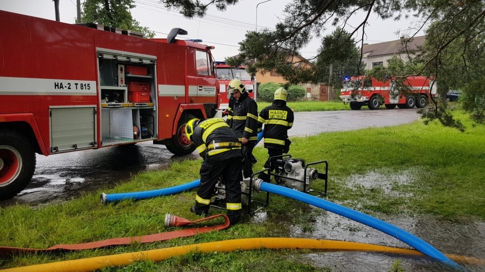 Nejčastěji zasahovali hasiči kvůli bouřkám a dešti na Kolínsku
