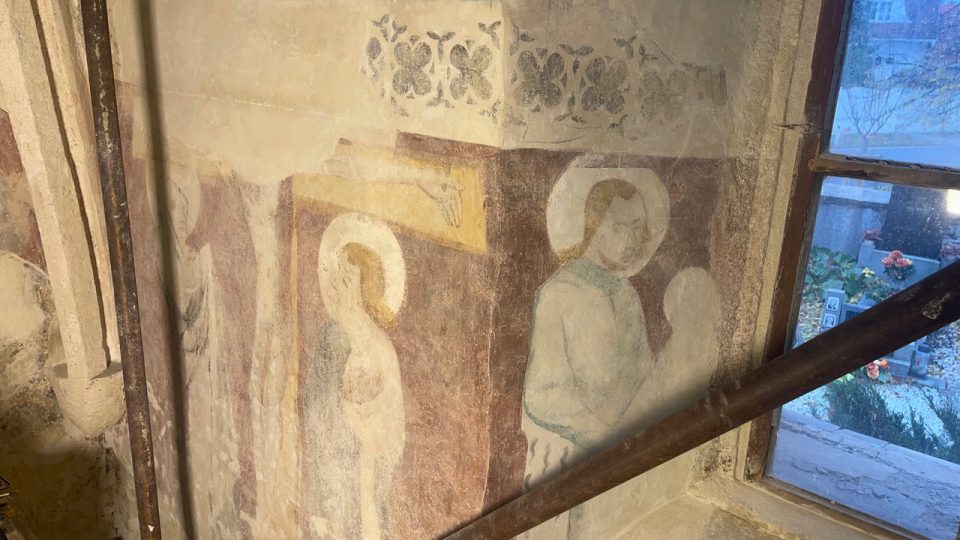 Detail cenných raně gotických maleb v sakristii kostela Navštívení Panny Marie ve Vysoké, Suchdol u Kutné Hory