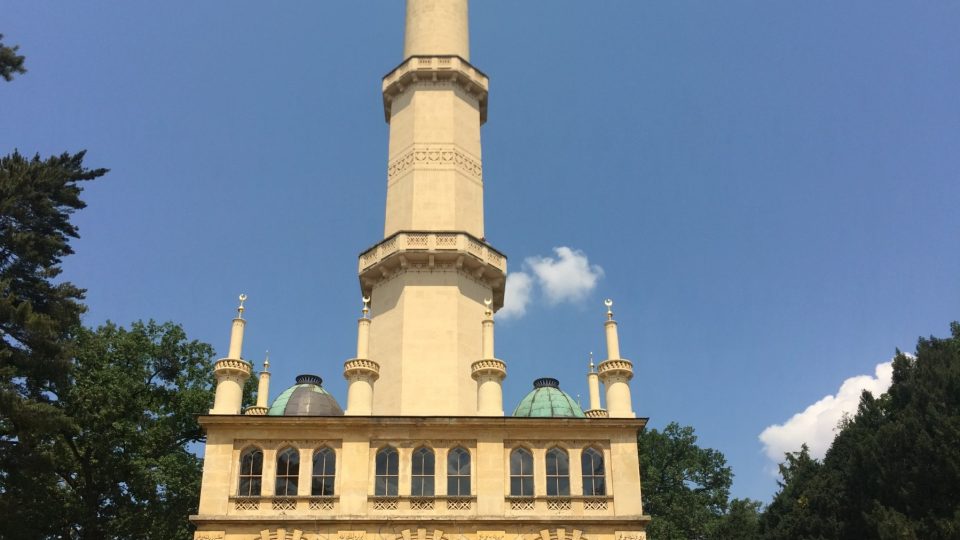 minaret_patri_mezi_nejvyssi_stavby_sveho_druhu_v_evrope.jpg