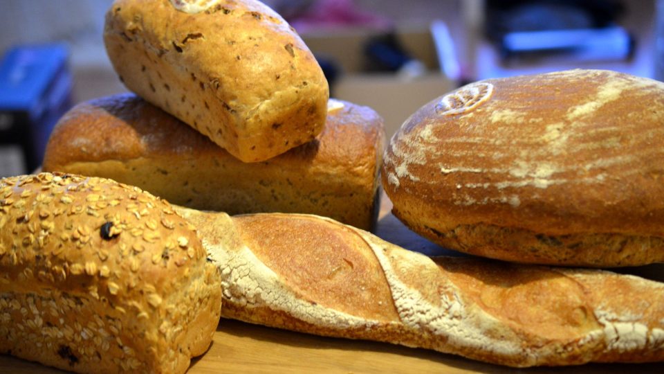 Pekaři nabízejí nepřeberné množství druhů chleba
