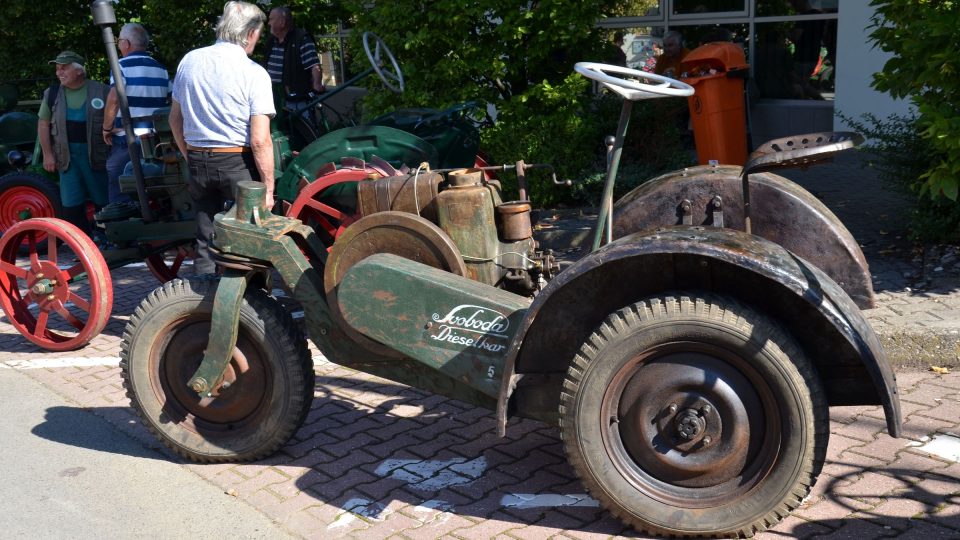 Traktory Svoboda na Svatováclavské jízdě v Mladé Boleslavi