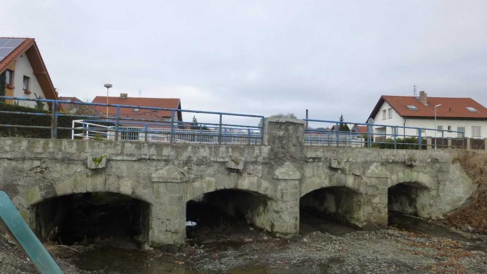 Dobrá zpráva potěšila obyvatele Dobříše. Karlův most se dostal na Ústřední seznam kulturních památek