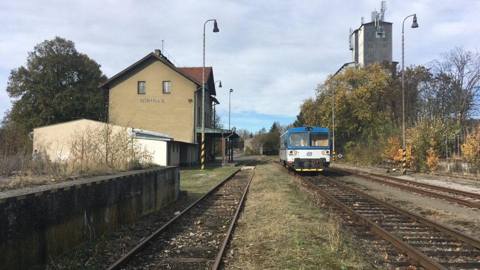 Nejzapadlejší vlaková stanice ve středních Čechách