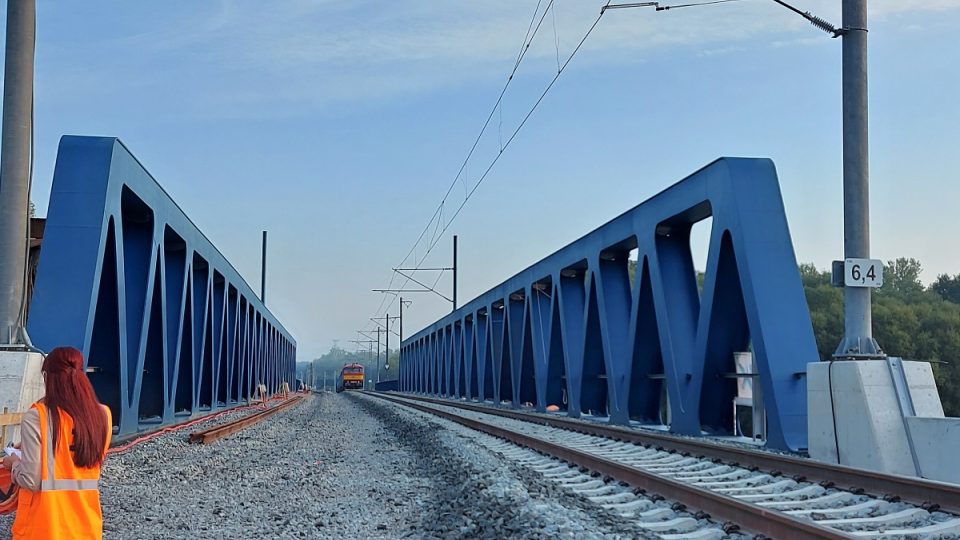 Nový most přes Labe na trati Čelákovice – Lysá nad Labem