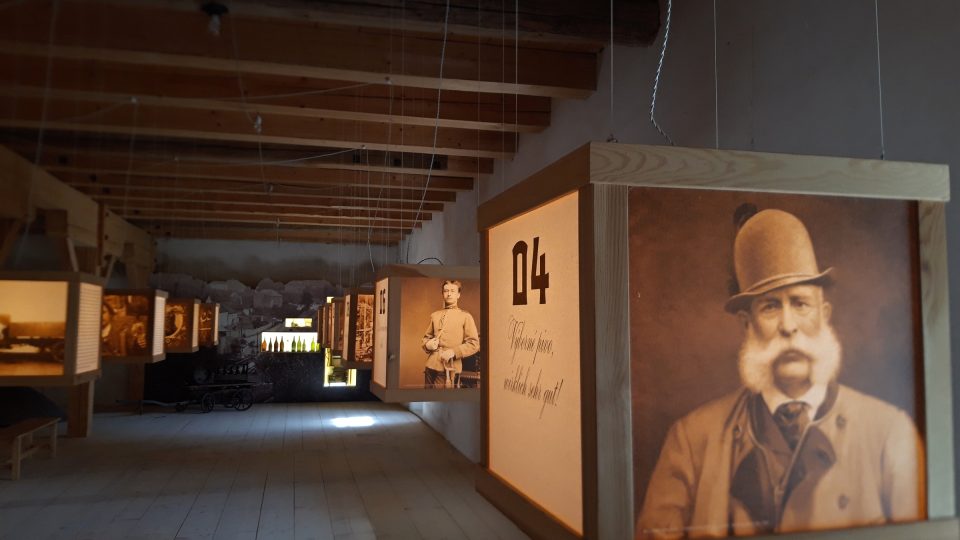 Osudy lobečského pivovaru mapuje výstava v obnoveném sále někdejší sladové půdy