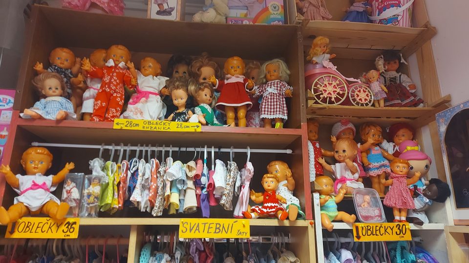 Pro každou panenku tu je doslova módní butik