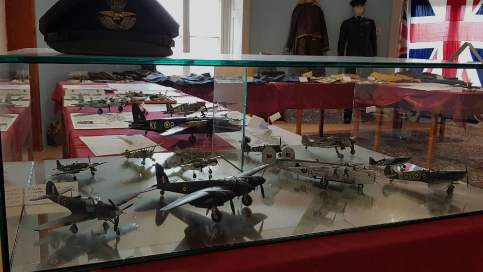 Na zámku v Polici na Vysočině najdete expozici o československých válečných letcích
