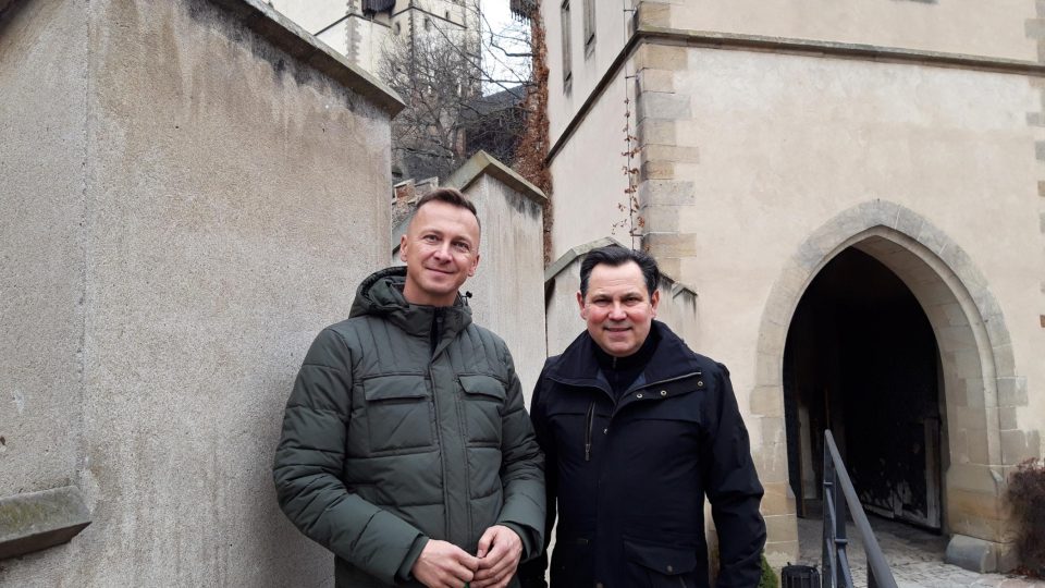 Pavel Vítek si o Vánocích na Karlštejně popovídal s kastelánem Lukášem Kunstem