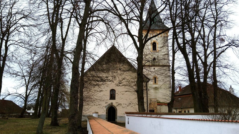 Kostel sv. Jana Křtitele v Lomnici nad Lužnicí