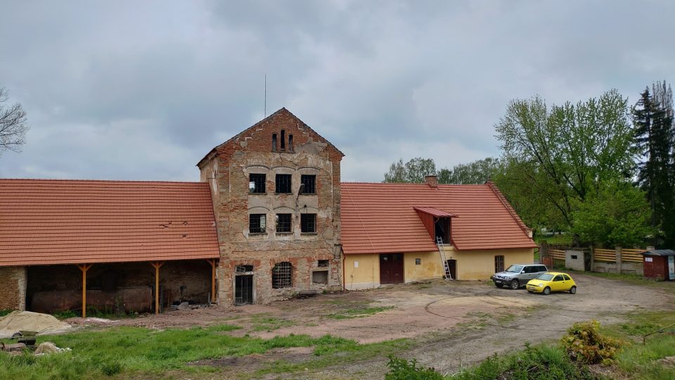 Obnova pivovaru na zámku Olešná