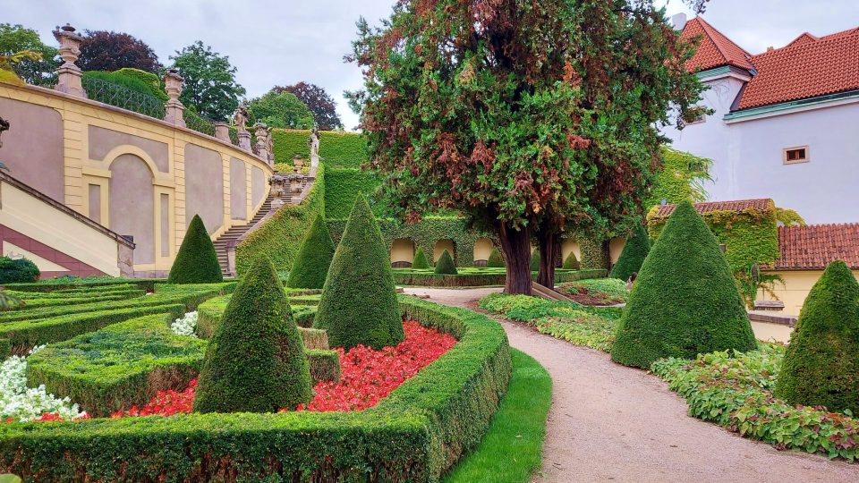Vrtbovská zahrada bývá nazývána nejkrásnější zahradou svého druhu na sever od Alp