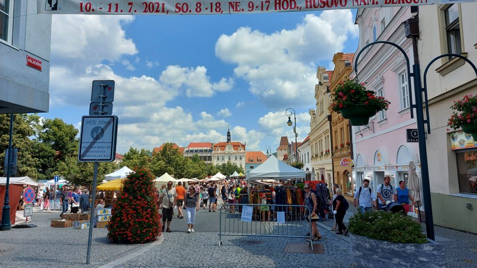 Letošní jarní Hrnčířské a řemeslné trhy v Berouně probíhají opožděně i rozděleně