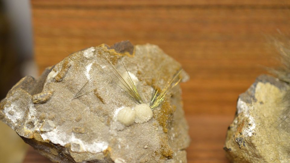 Millerit, sulfid nikelnatý