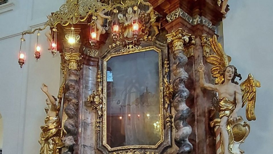 Boční oltář s Milostným obrazem sv. Prokopa