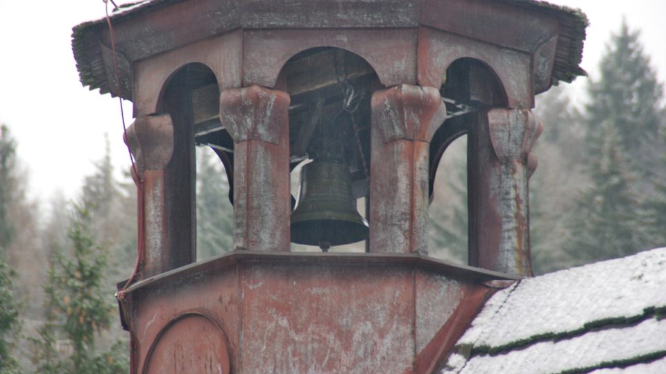 Nový zvon byl pořízen z příspěvku vysídlených rodáků