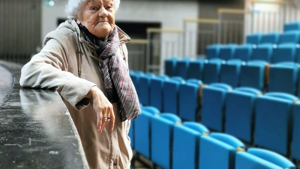 Hana Homolová, dlouholetá biletářka Divadla Gong