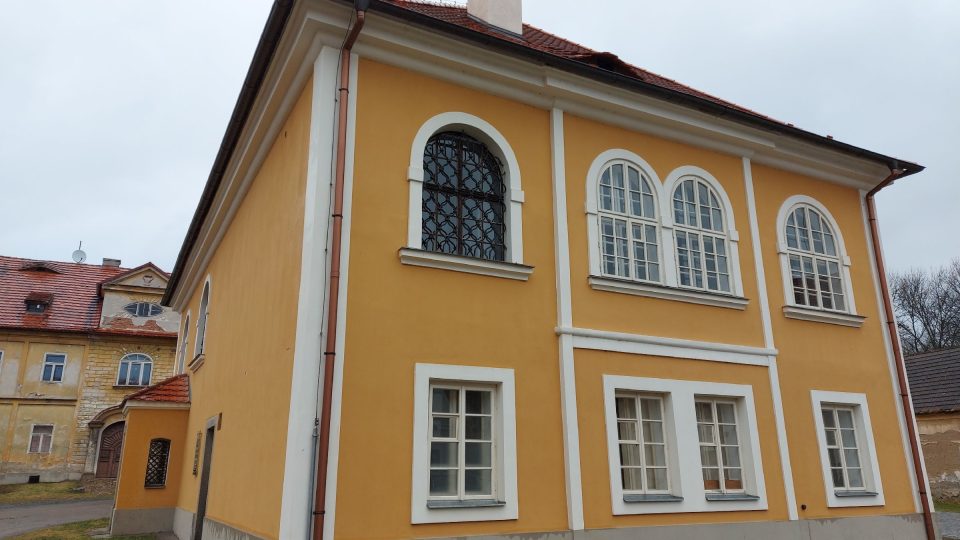 Synagoga je centrálním místem židovského ghetta v Březnici