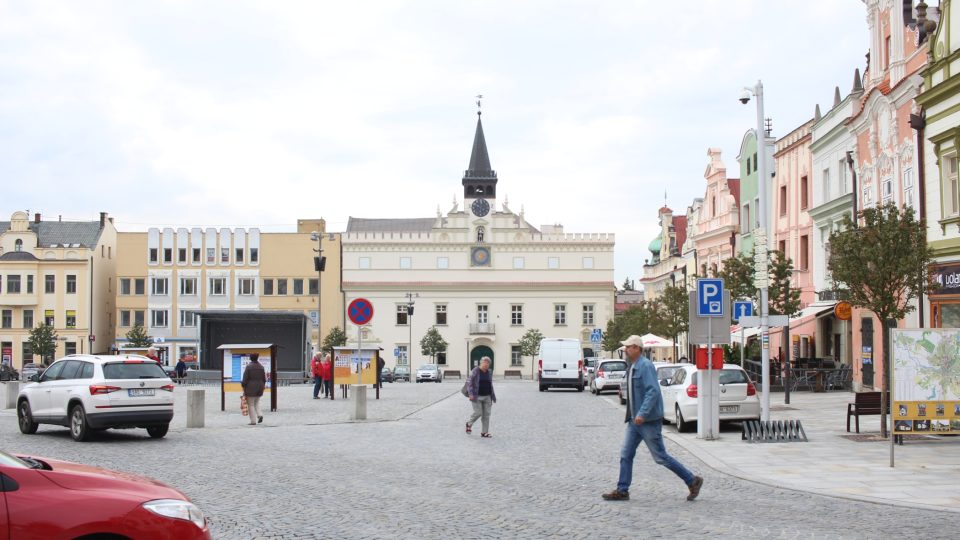 Havlíčkovo náměstí v Havlíčkově Brodě, v pozadí Stará radnice