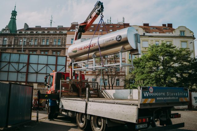 Obří kompostér Rocket dorazil do Pražské tržnice | foto: Tereza Menclová,  Kokoza,  Pražská tržnice