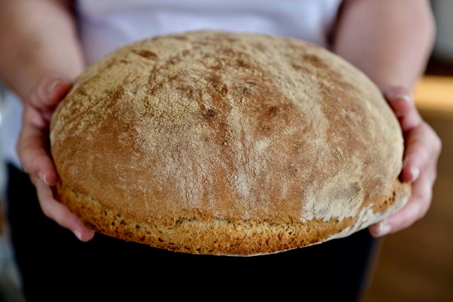 Domácí,  velmi jednoduchý pecen chleba | foto: Dagmar Heřtová,  iROZHLAS.cz